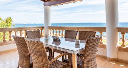 Apartment 'Vistamar Sa Rapita' with Sea View, Wi-Fi and Air Conditioning