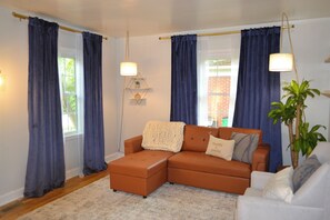 Smart TV, fireplace, offices