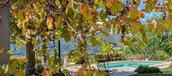 Villa Penta - Private Pool with Mountain View