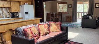 Heber in the Woods/Hot Tub/4% wkly discount/Hiking
