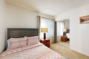 3 室のベッドルーム、インターネット、ベッドシーツ、車椅子でアクセスできる設備