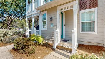 تفاصيل الفندق من الخارج