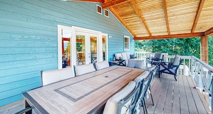 Newly Remodeled Cabin on Spirit Lake, Waterfront - Idaho