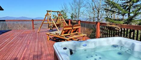 مغطس سبا خارجي