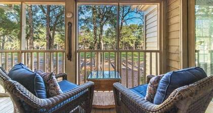 Our Li'l Getawave! Two-bedroom condo in Pawleys Plantation Golf and Country Club