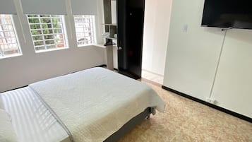 Desk, iron/ironing board, free WiFi