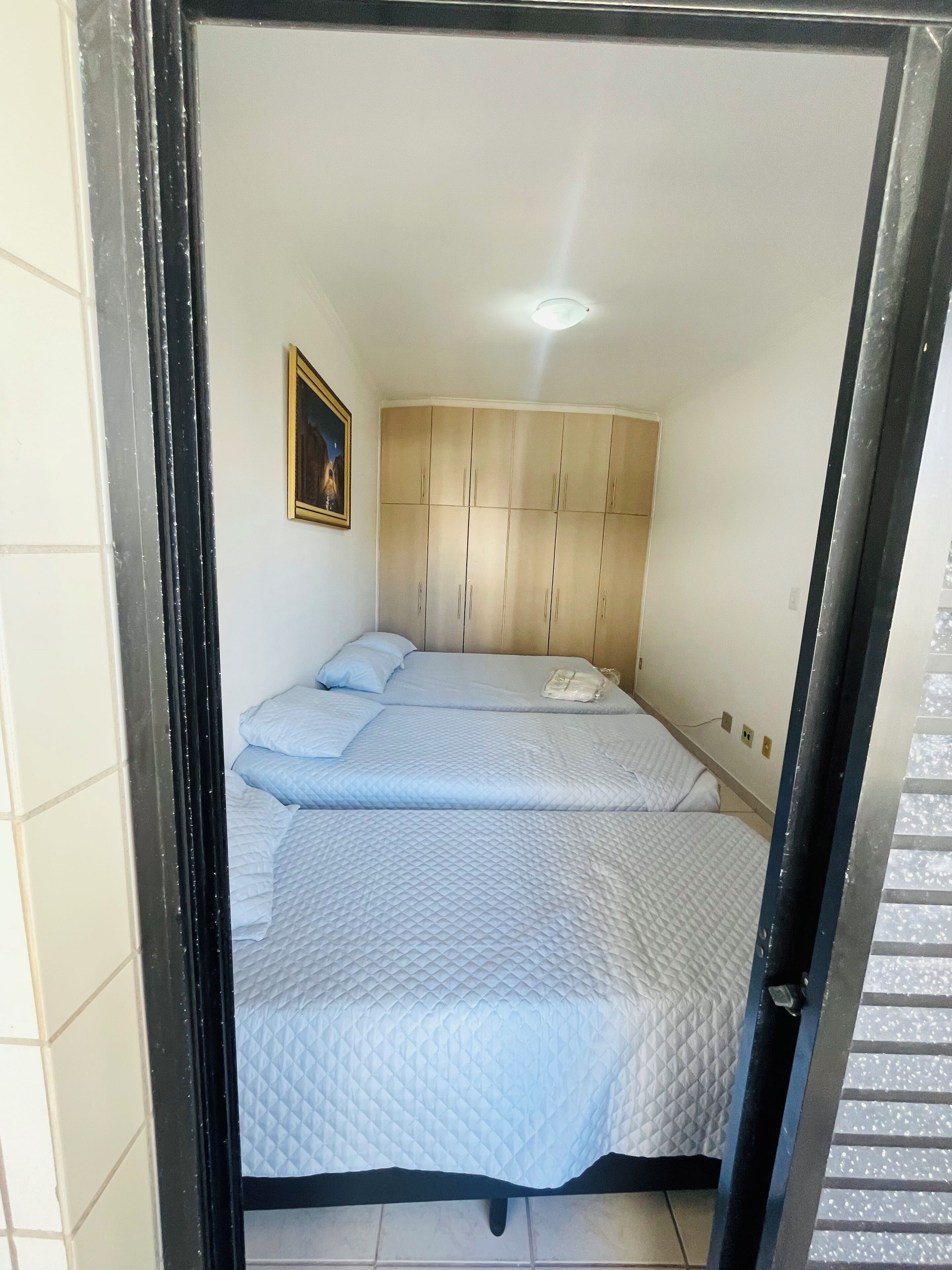 1 quarto, acesso à internet, roupa de cama