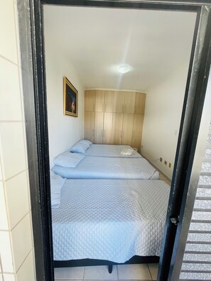 1 dormitori, Internet i roba de llit