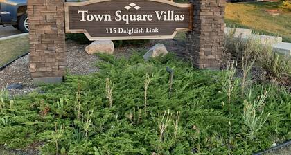 3 Bedroom 1.5 bathroom Townhouse Evergreen