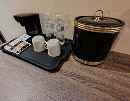 华丽套房 | 咖啡和/或咖啡机