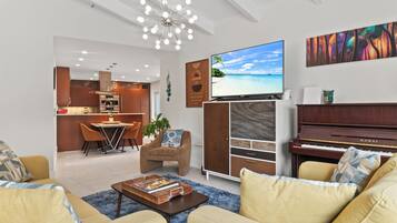 Luxury Villa | Living area | 60-inch Smart TV with cable channels