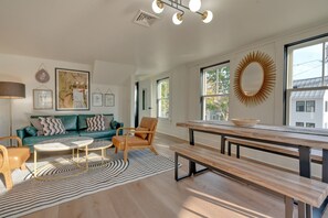 Smart TV - Downtown Chic Charmer-Prime Location KBK/KPort! (Kennebunk)