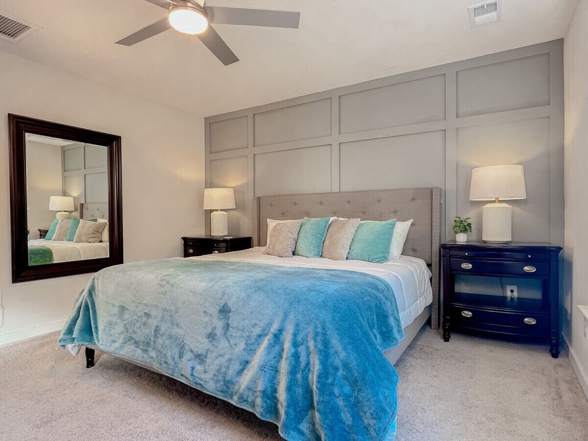 3 室のベッドルーム、アイロン / アイロン台、WiFi (無料)、ベッドシーツ