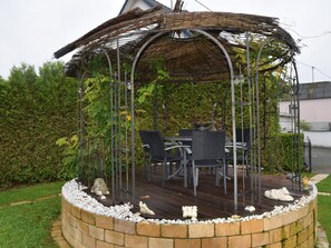 Apartment | Exterior - Bewitching Apartment With Garden and Terrace (Wadern)