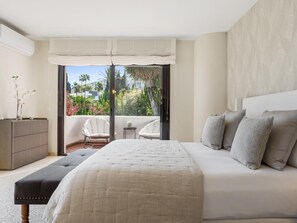 6 chambres, fer et planche à repasser, accès Internet, draps fournis