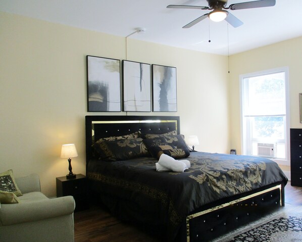 3 bedrooms, WiFi, bed sheets