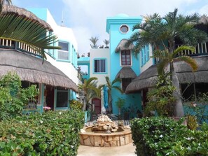 Exterior - Casa Gatos (Akumal)