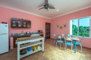 Classic-Apartment, Balkon, Gartenblick | Eigene Küche | Toaster