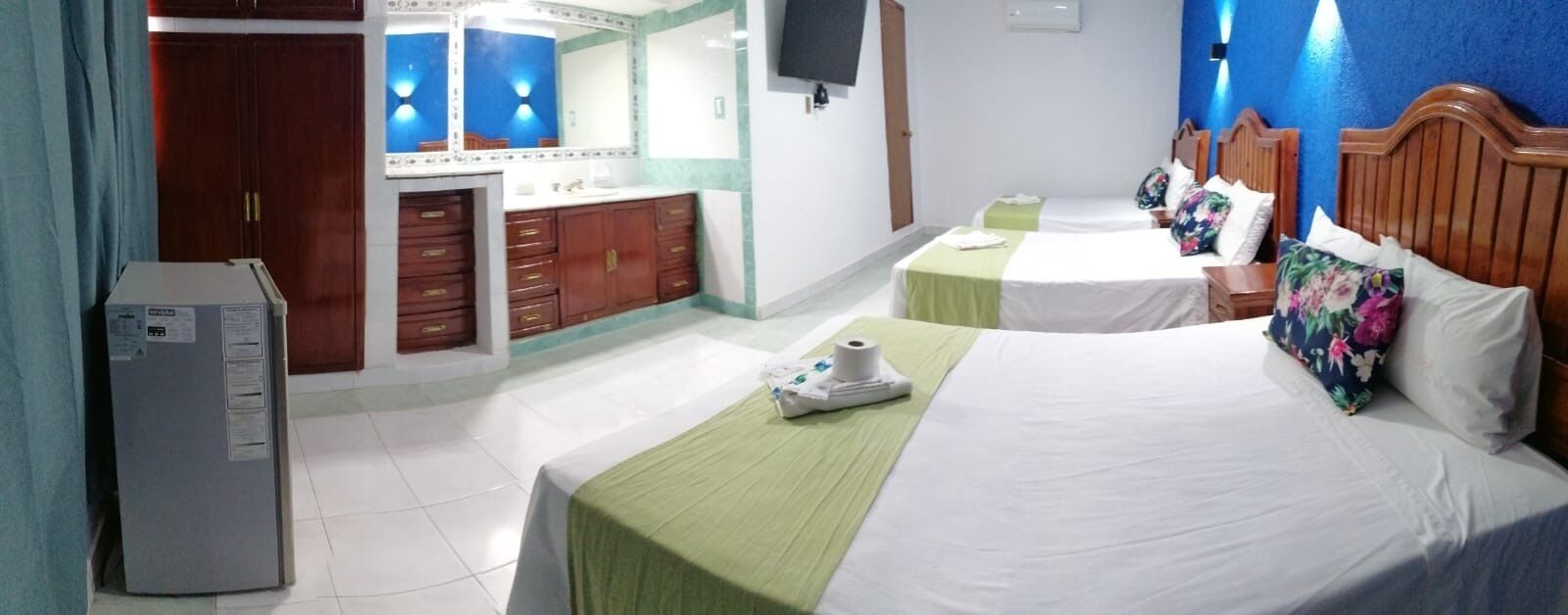 Foto - Hotel Capri Playa a una calle de la Playa Regatas