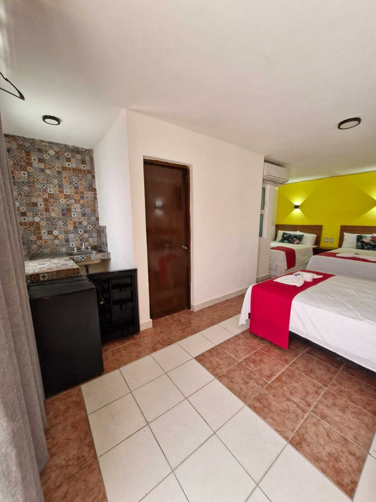 Foto - Hotel Capri Playa a una calle de la Playa Regatas