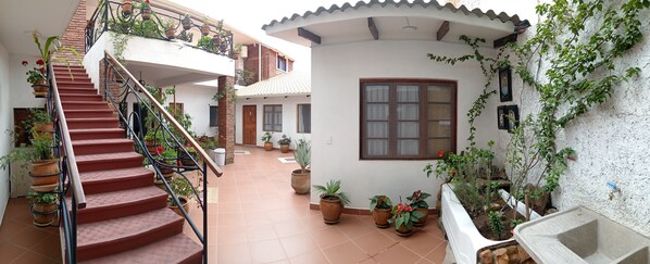 Front of property - Casa Cochabamba (Cochabamba)