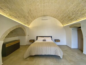 免费 WiFi、床单