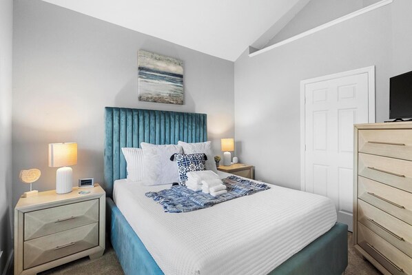 6 bedrooms, iron/ironing board, travel cot, free WiFi