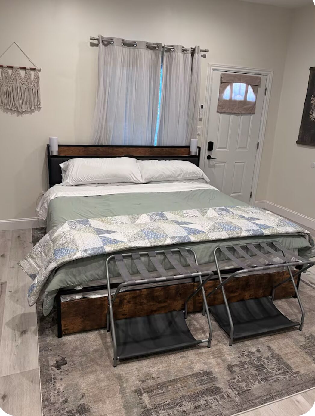 1 habitación, escritorio, tabla de planchar con plancha y wifi 