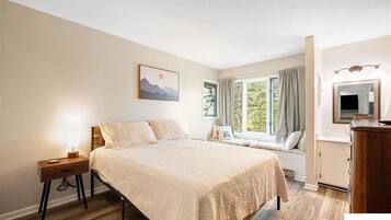 2 chambres, fer et planche Ă repasser, lit parapluie, Wi-Fi