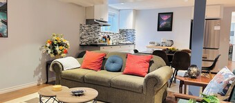 Central Cozy Stay- near C-train, office space, quiet, 2BR, sleeps 6