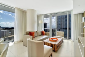 TV - 1711 Hyde Beach on the Ocean View 2 Bed 2 Bath (Broward County)