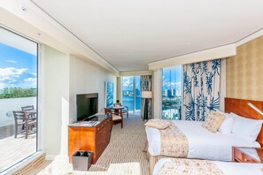 2 bedrooms, iron/ironing board, travel crib, WiFi - International Resort 1600 Sqf Ocean View Terrace (Sunny Isles Beach)