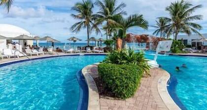 International Resort Sunny Isles Ocean Front 2 Queen
