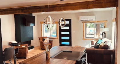 Luxury Living Near Downtown Moscow & U of I Campus