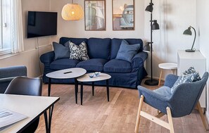 TV - 2 bedroom awesome apartment in Svaneke (Svaneke)