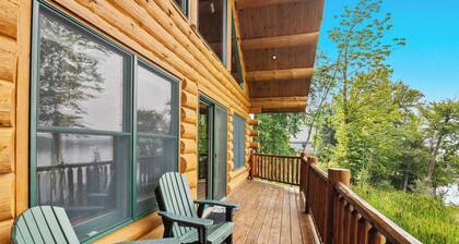 The Clam Shell | Hot Tub | Water Front | Kayaks