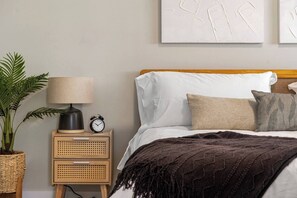 4 Schlafzimmer, Bügeleisen/Bügelbrett, WLAN, Bettwäsche