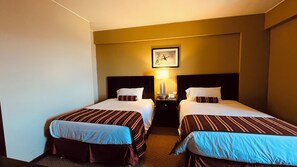 9 bedrooms, WiFi, bed sheets, wheelchair access
