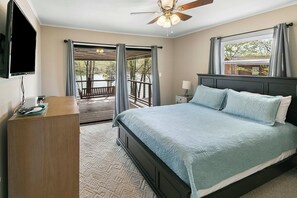 4 soverom, strykejern/-brett, wi-fi og sengetøy