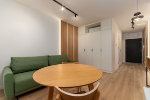 Interior - Mieszczańska Riverside Apartment 46B (Wrocław)