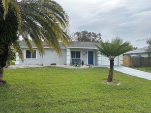 Exterior - Blue Beach Pool House-Port Orange/Daytona (Port Orange)