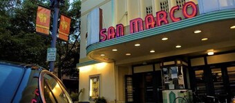 Charming 2-bedroom house close to stadium and hospitals