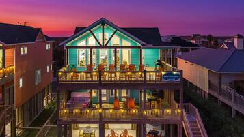 تناول الطعام بالخارج