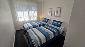 2 bedrooms, iron/ironing board, WiFi, bed sheets