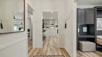 3 quartos, ferros/tábuas de passar roupa, Wi-Fi de cortesia