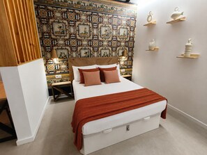 1 bedroom, iron/ironing board, WiFi (free), bed sheets