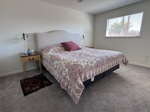 4 bedrooms, WiFi, bed sheets