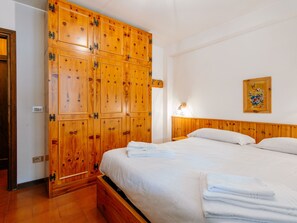 1 bedroom, internet
