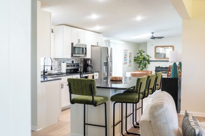 Charming 3-bedroom Ranch Home in Grand Rapids - Perfect for Family Getaways!