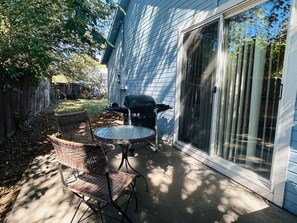 Outdoor dining - Sugar Shack in Downtown Meridian (Meridian)